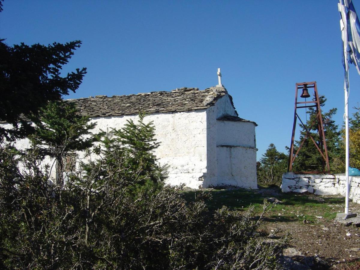 Ξενωνασ Σελινουντα Hotel Kosmas Exterior photo