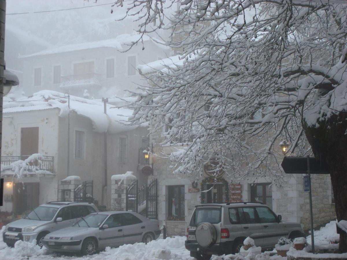 Ξενωνασ Σελινουντα Hotel Kosmas Exterior photo